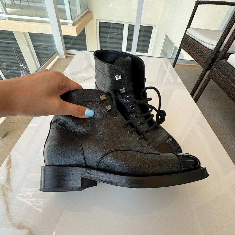 Chanel Combat Ankle Boots Black Size 38 Original Women - Picture 11 of 16